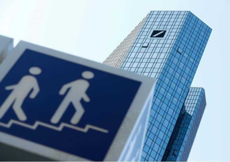 Valul bancar de investiții obține primul profit al Deutsche Bank din 2014