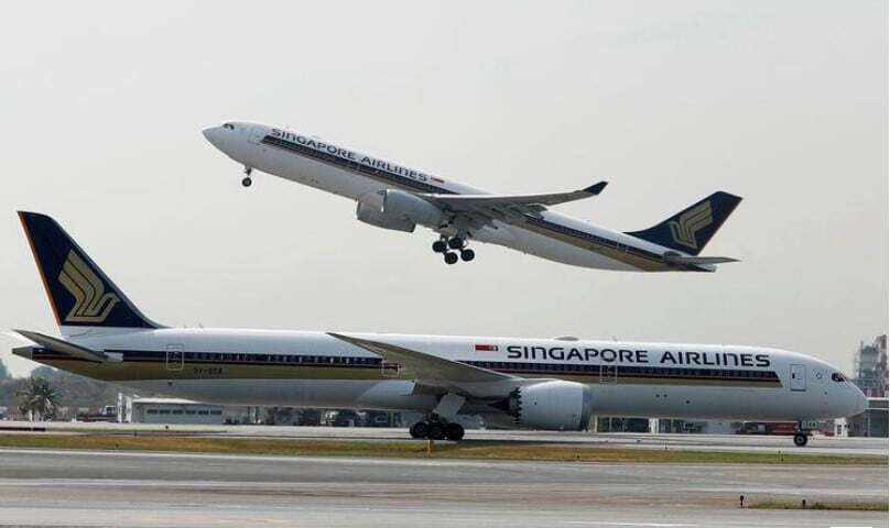 Singapore Airlines amână cheltuielile de 3 miliarde de dolari pentru avioanele Airbus, Boeing