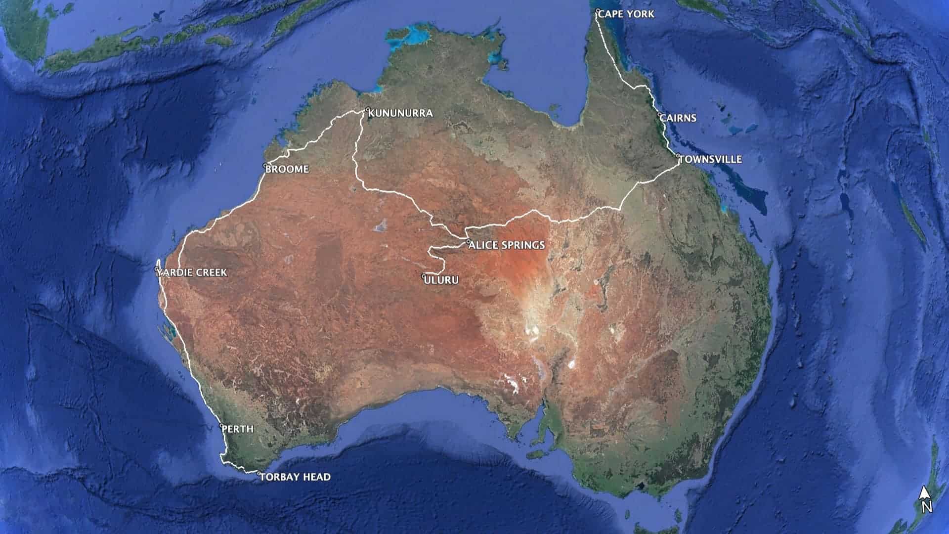 Un cuplu de români termină traversarea Australiei pe triciclete timp de 17 luni