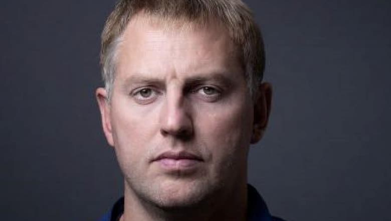 Operaţiunea militară specială” a armatei Rusiei în Ucraina a determinat un număr mare de oficiali ruşi să-și părăsească țara natală