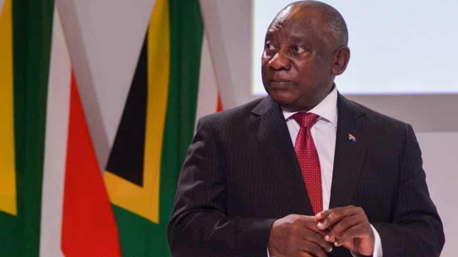 Africa de Sud dă înapoi în privința retragerii de la Curtea Penală Internațională după mandatul lui Putin