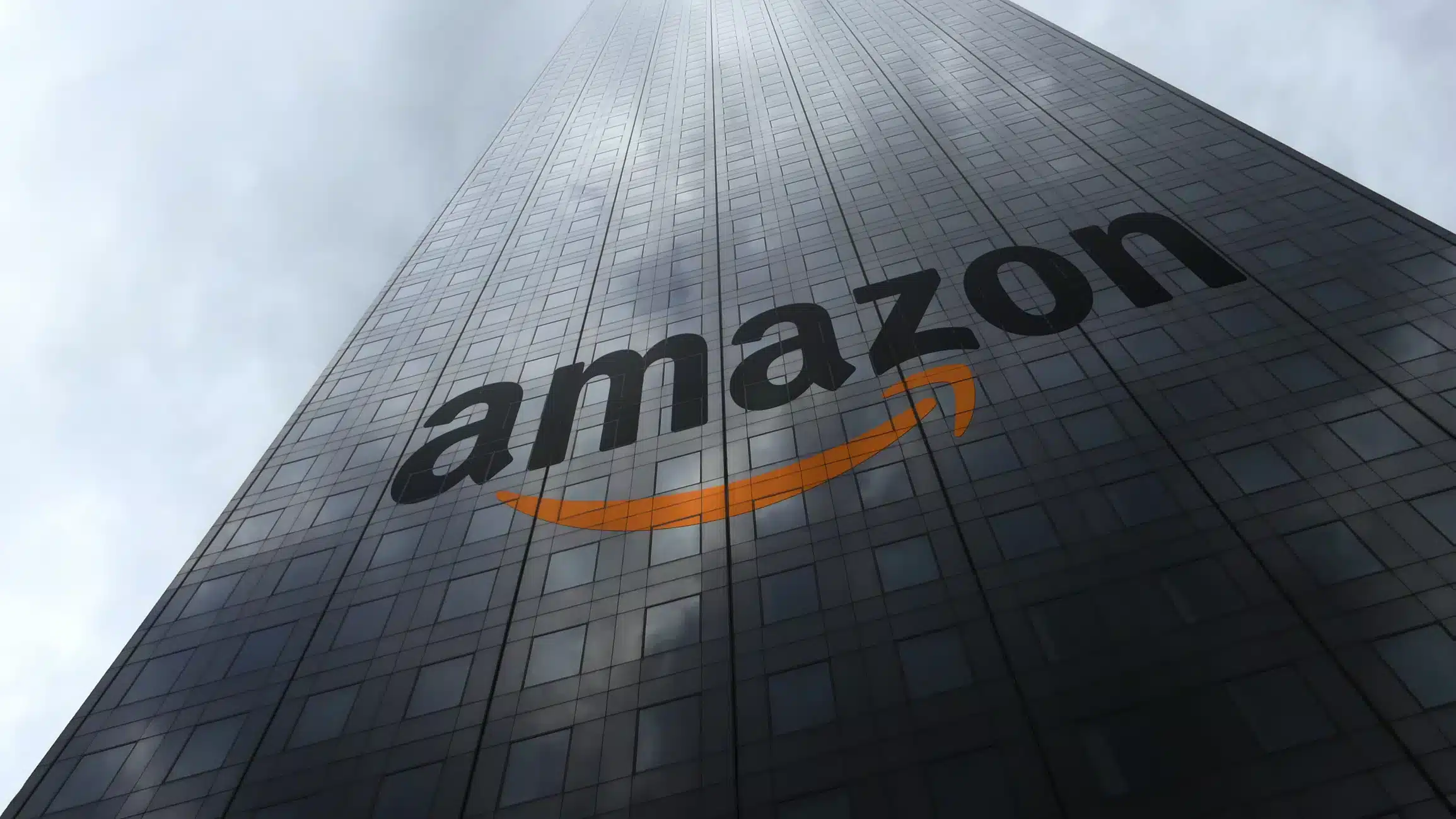 Cum a păcălit compania Amazon milioane de clienți?