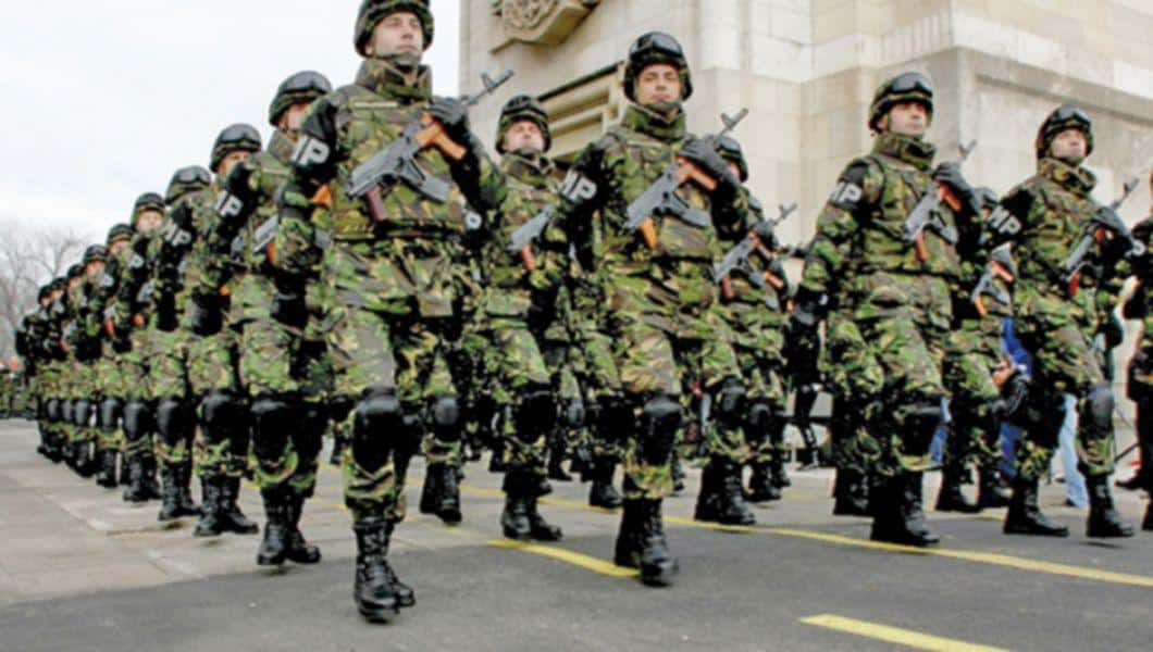În România, se reintroduce stagiul militar voluntar de 4 luni