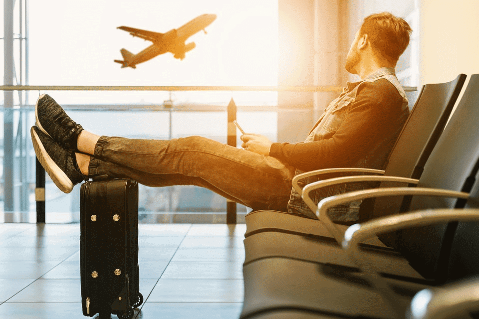 Permisele digitale nu reușesc să alunge temerile companiilor aeriene asupra haosului din aeroport