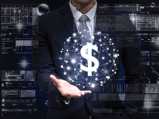 Care este diferanţa dintre băncile tradiţionale şi băncile digitale?
