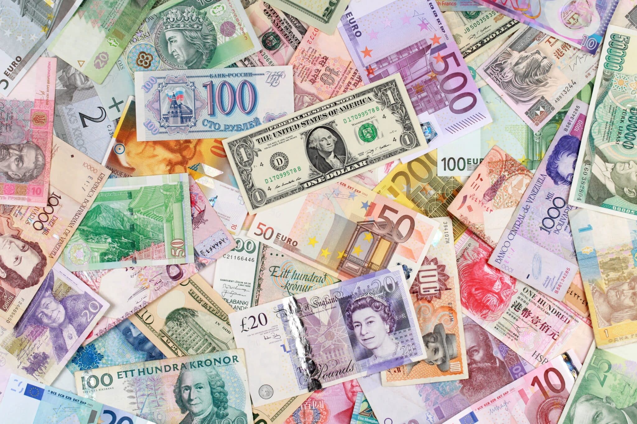 Care este estimarea OCDE pentru creșterea economiei mondiale în 2024?