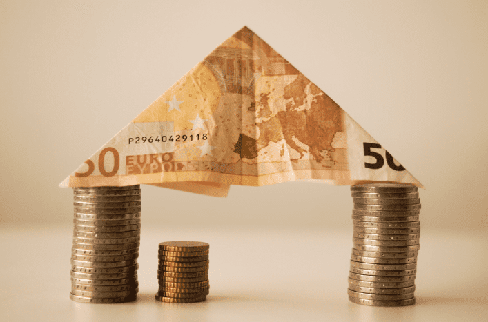 Care sunt factorii care generează îngrijorări în rândul firmelor private?