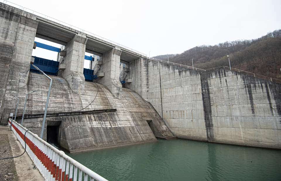 Guvernul a alocat suma de 34 milioane de lei pentru finalizarea unei lucrări de construire a unui baraj