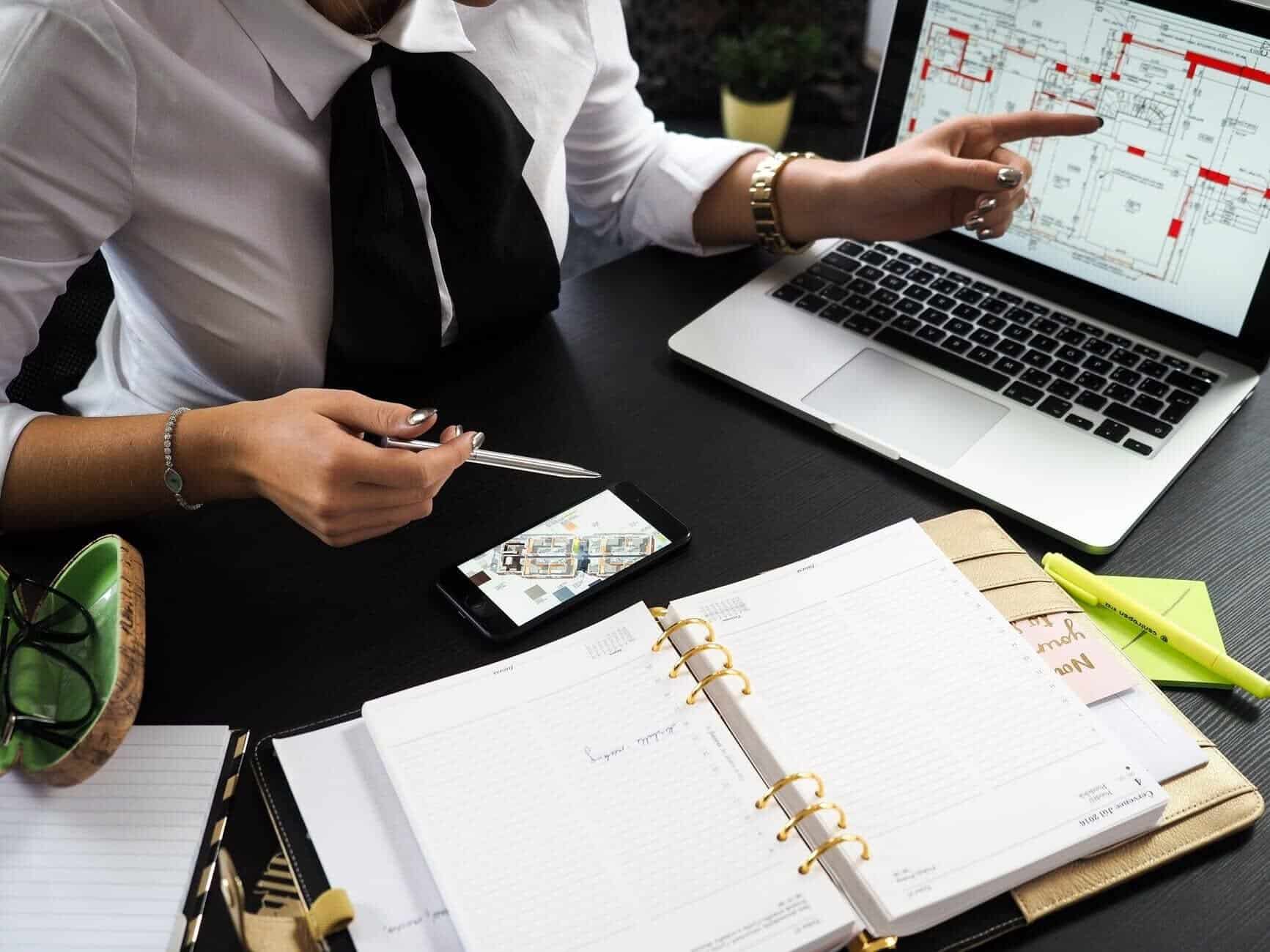 Te gândești la un business nou pentru 2020? 6 motive pentru a alege o franciză imobiliară