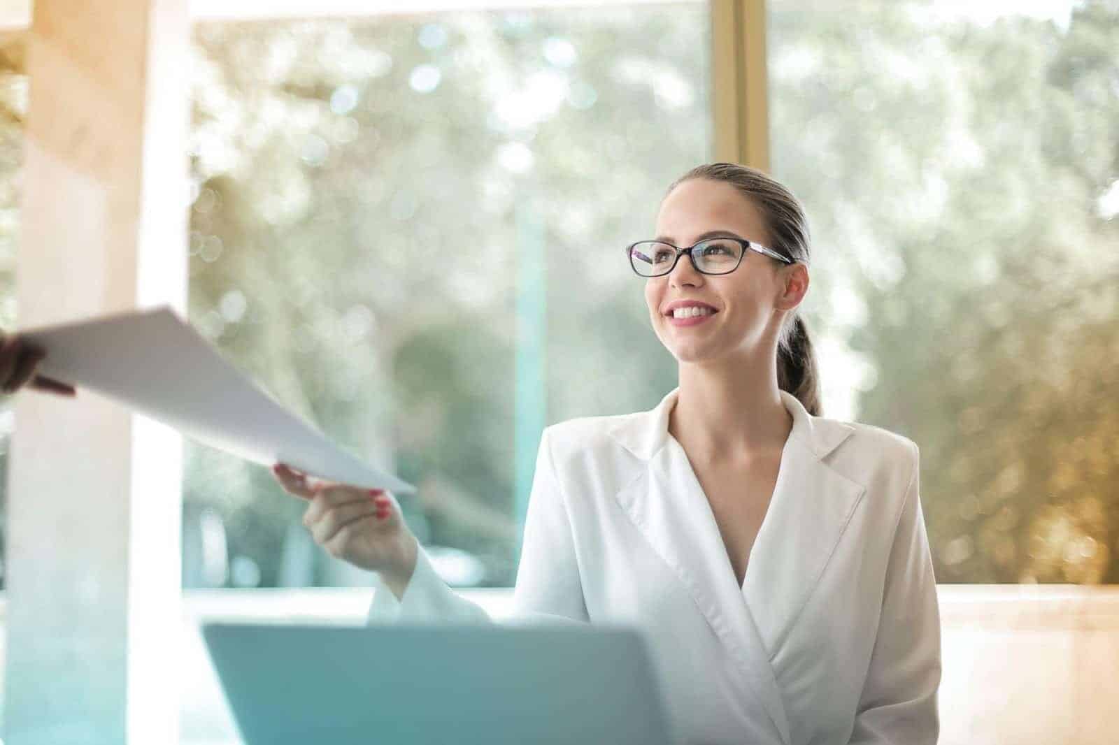 Avantajele și dezavantajele acțiunilor fracționale