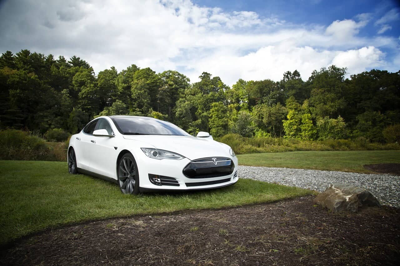 Tesla in Romania? Vezi unde