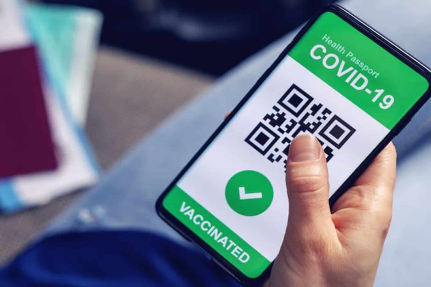 Prevederile proiectului privind obligativitatea certificatului COVID. Se va aplica atât angajaților de la stat, cât și celor de la privat