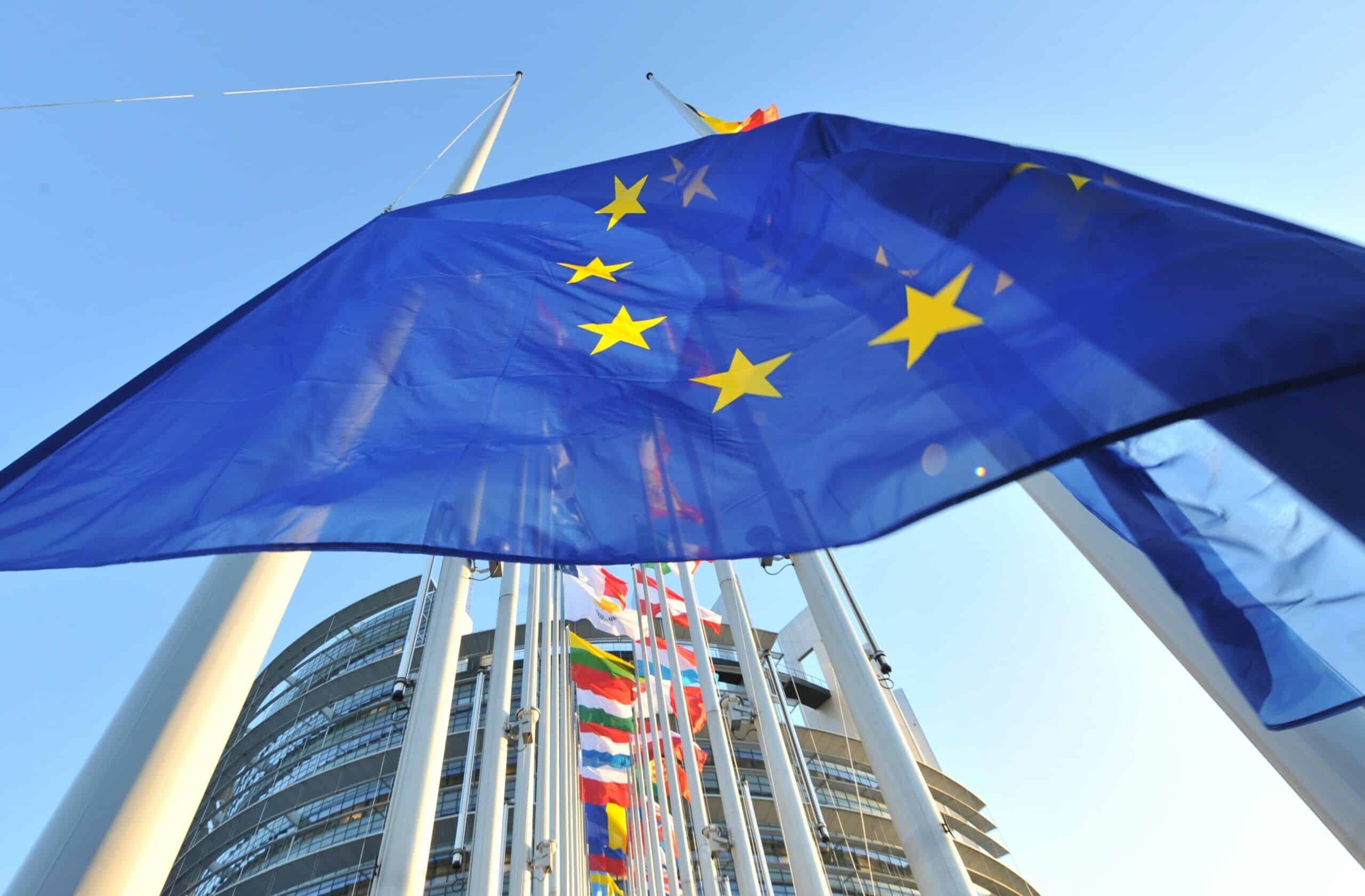 Fondul european de apărare şi 26 de noi proiecte de cooperare industrială, lansate de Comisia Europeană