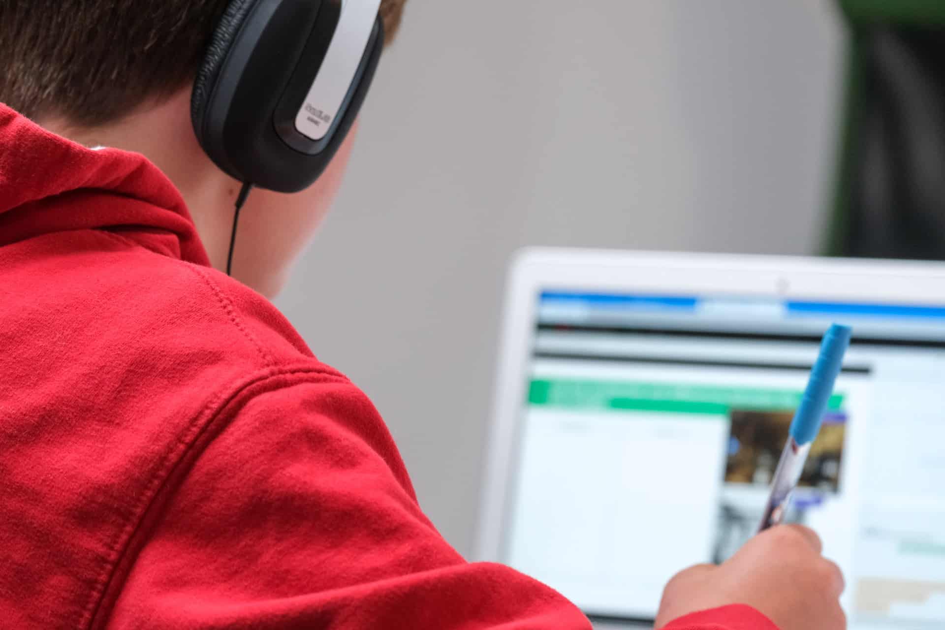 Prea mic pentru un examen atât de mare! Admiterea în clasa a V-a e mai ușoară cu Global Learning