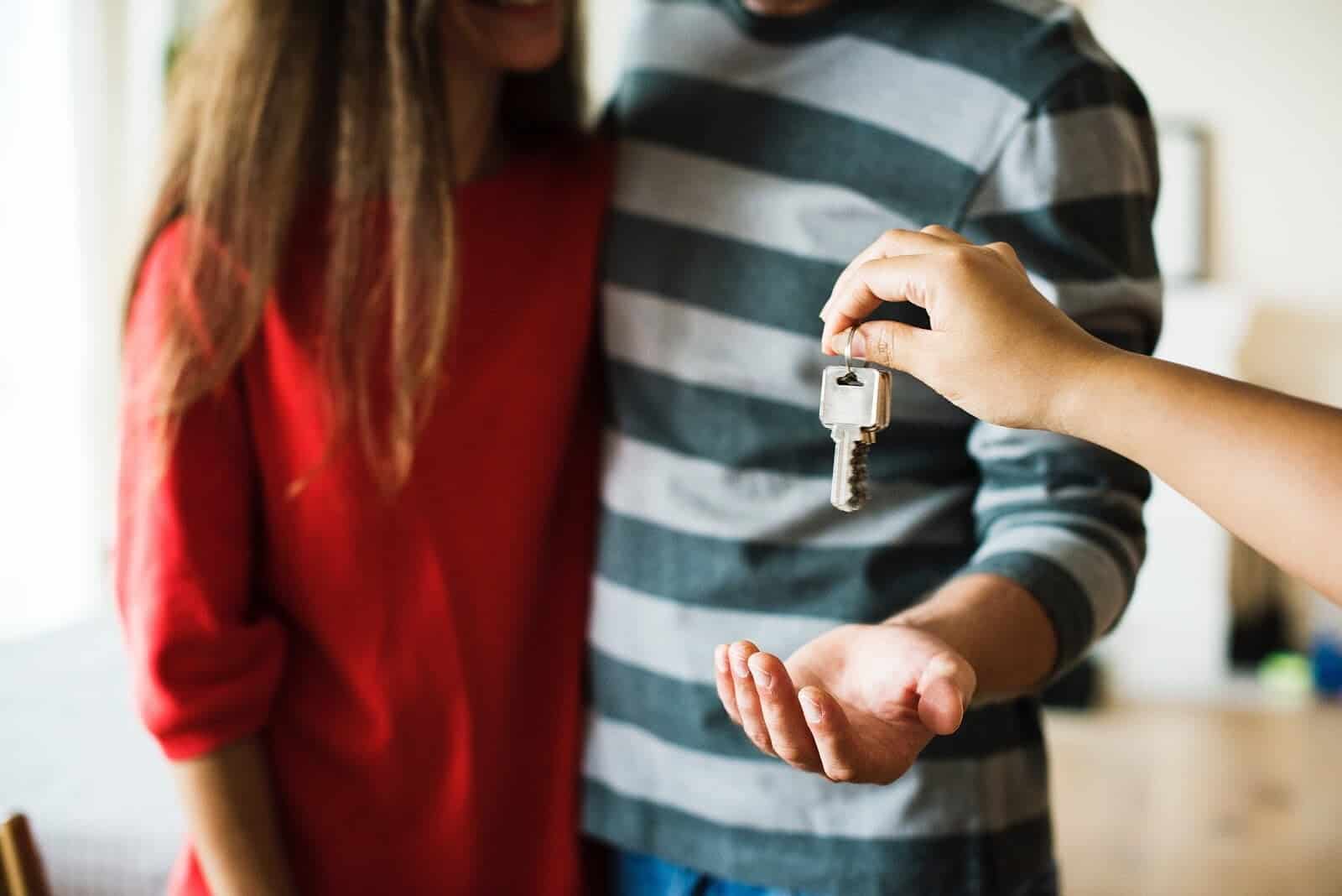 A închiria versus a cumpăra un apartament – Cum iei o decizie?