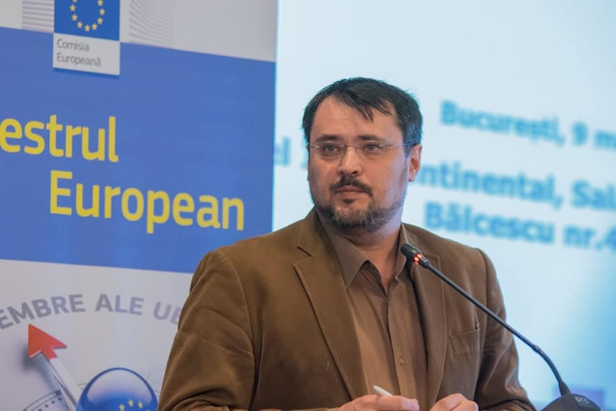 Cristian Ghinea: „Un pensionar câştigă, în medie, 1800 de lei. Ştiţi cât este pensia medie la magistraţi? 21.000 de lei!”
