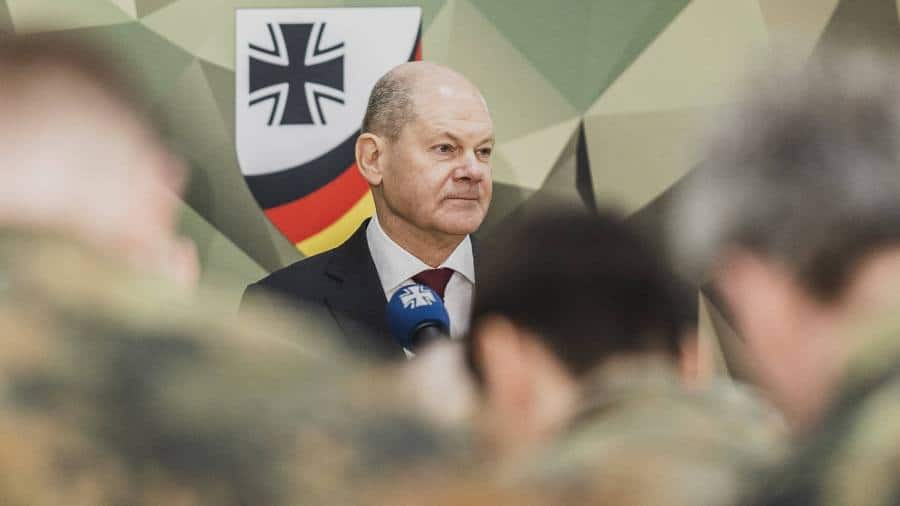Scholz se luptă să reseteze politica germană de apărare