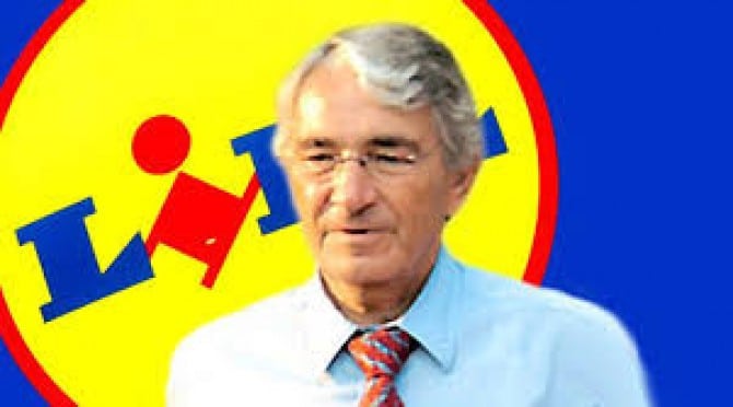 În Germania, fondatorul Lidl, Dieter Schwarz are o avere estimată de 36 miliarde de euro şi urcă pe primul loc