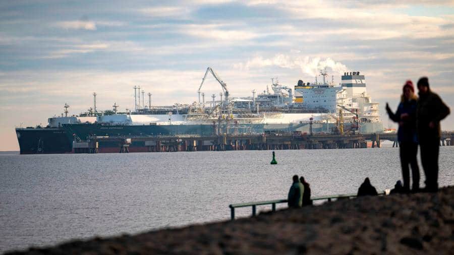 UE înfiinţează patrule comune ale marinei pentru a combate amenințarea rusă la adresa infrastructurii