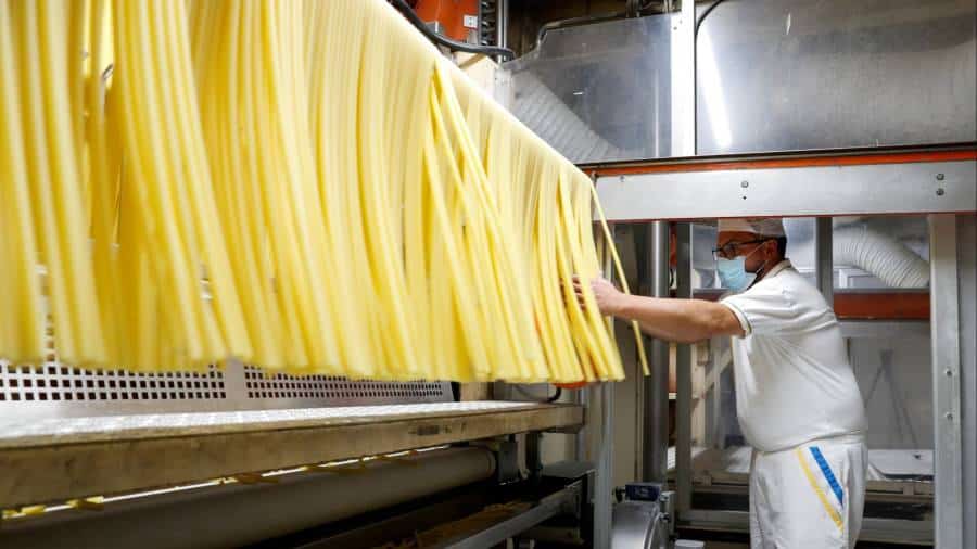 Autoritățile italiene se abțin de la plafonarea prețului pastelor