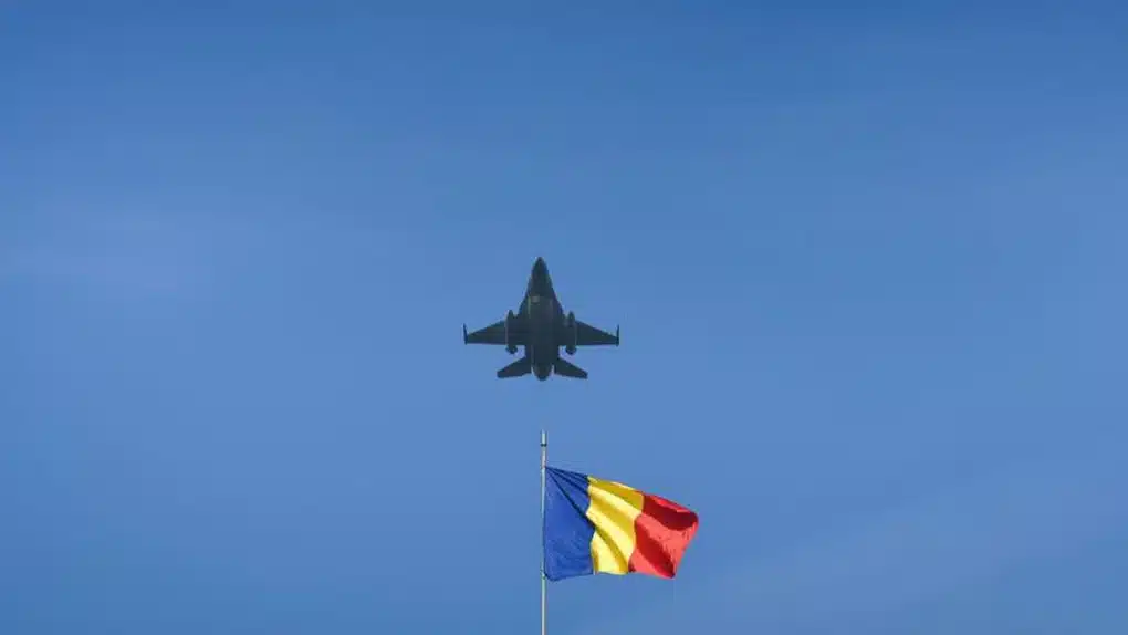 f 16 romania 6489484578 747x420 1