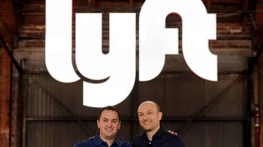 Fondatorii Lyft se retrag, în timp ce compania de ride-hailing numește un nou șef