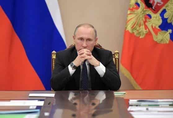 Vladimir Putin avertizează Occidentul cu privire la un răspuns dur dacă va trece peste „linia roșie” a Rusiei