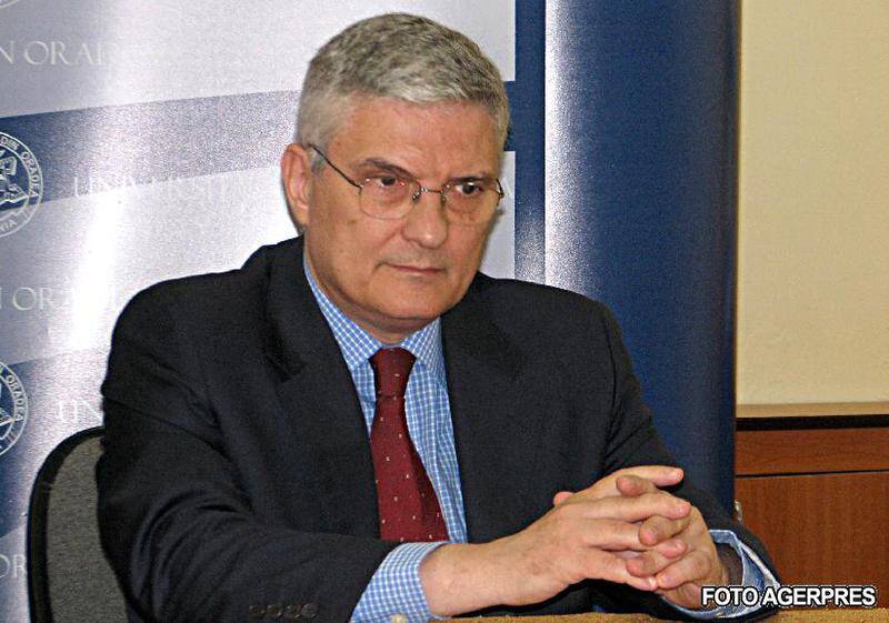 Reglementarea crypto-activelor are o miză uriaşă pentru guverne şi băncile centrale este opinia lui Daniel Dăianu