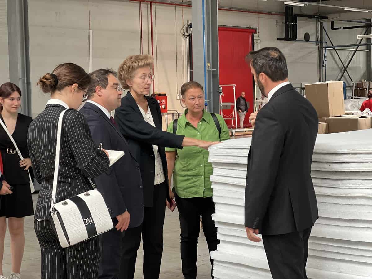 SUPERBALL SRL investește aproape 3 milioane de Euro în modernizarea liniilor de producție prin demararea proiectului „Greening SUPERBALL production line through innovative textile products, automation and by improving circular economy processes”