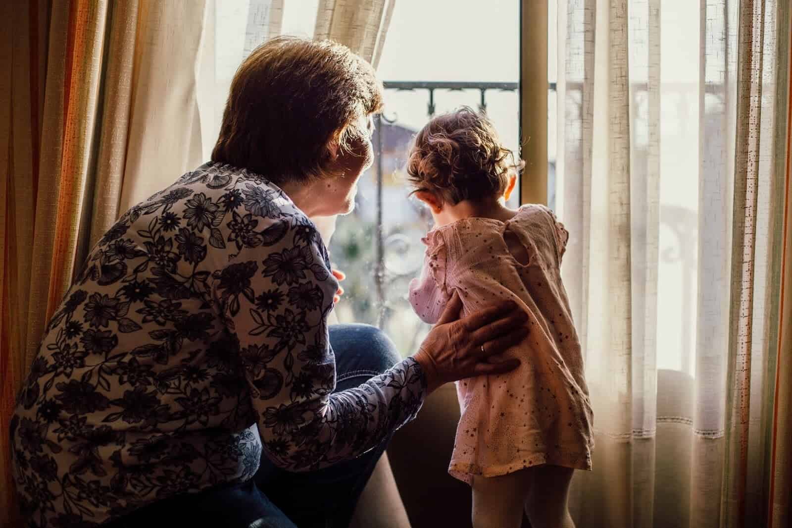 Cadouri pentru bunici – sfaturi utile pentru alegerea unui cadou ideal