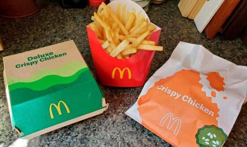 Lanțurile de fast-food caută să mențină alimentele crocante și proaspete, pe măsură ce livrările cresc