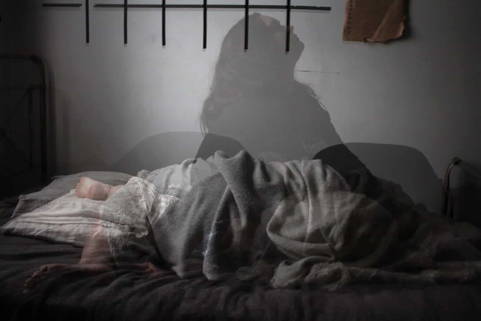 Una din 3 persoane suferă de insomnie! Află care sunt efectele grave ale acestei afecțiuni!