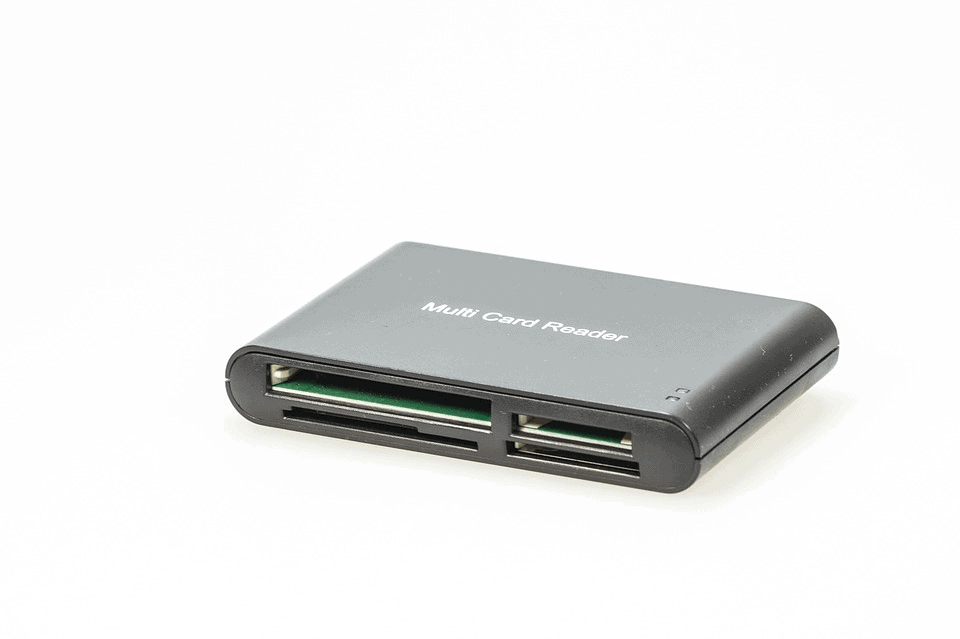 4 criterii de alegere ale unui card reader | 2019
