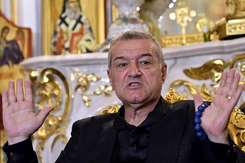 Reconstrucție la FCSB. Cum poate arăta „primul unsprezece” în sezonul 2020-2021