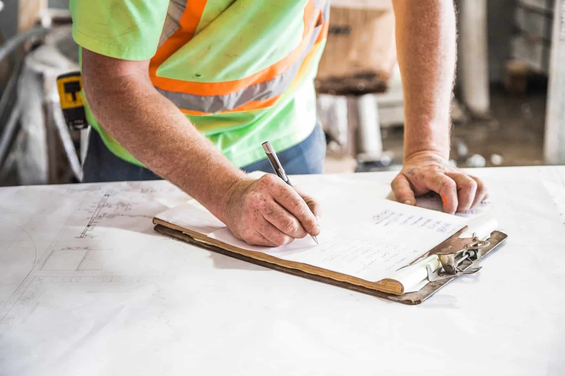 Au crescut comenzile din industria prelucrătoare