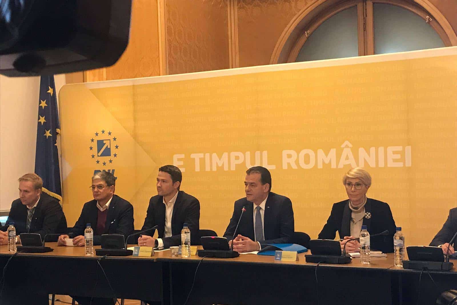 Mai mulți membri ai partidului PNL au anunțat că își vor da demisia în cursul zilei de marți