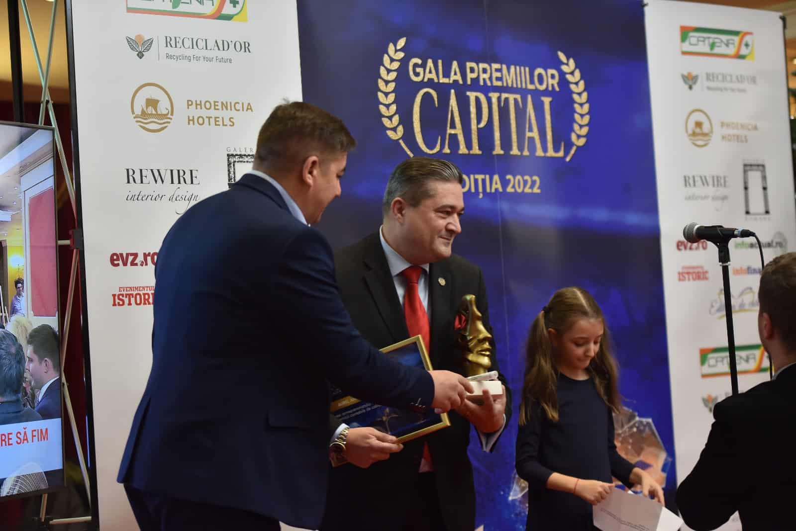 Aurel Andrei a primit premiul pentru „Susținerea antreprenoriatului românesc prin servicii contabile de calitate”