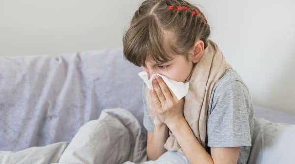 Un român a inventat aparatul care îi fereşte pe copii de răcelile de toamnă