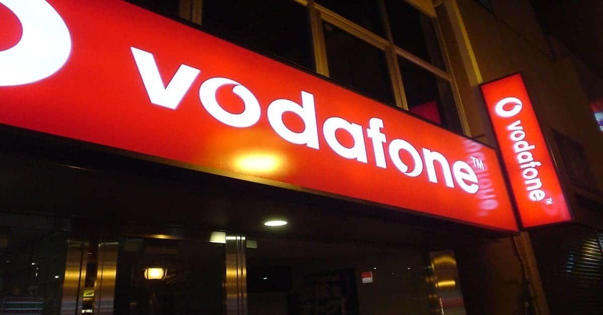 Vodafone va închide peste o mie de magazine în Europa