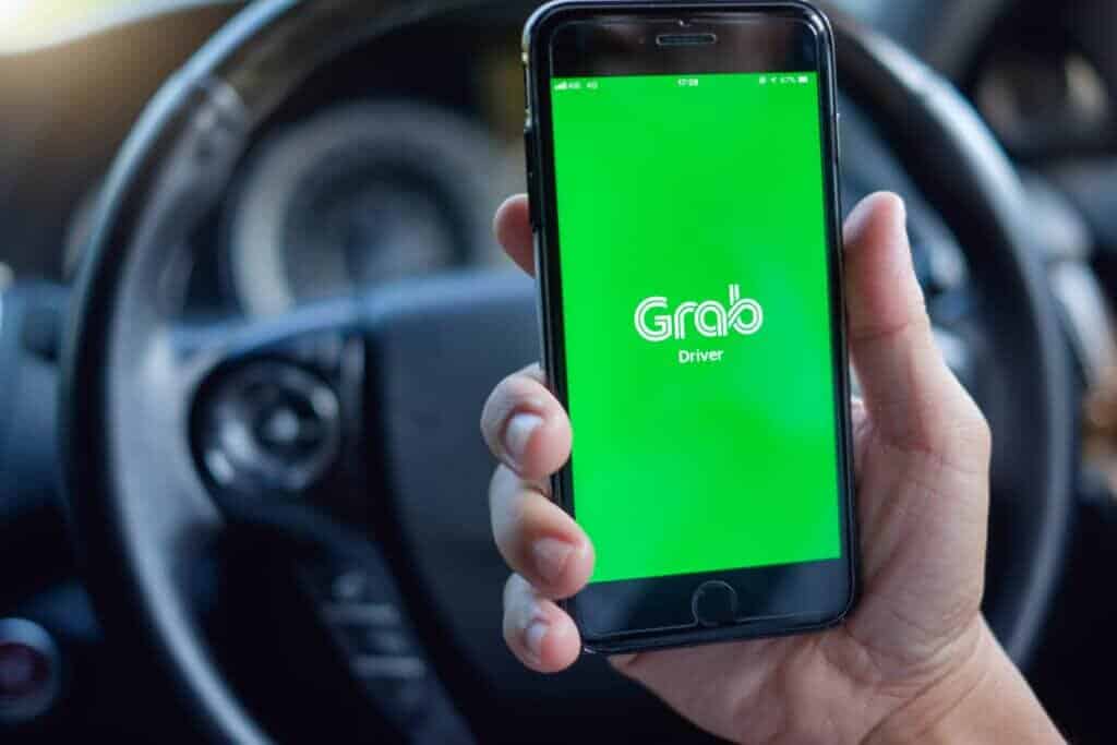 Grab spune personalului că este „în măsură să dobândească” după raportul de fuziune Gojek