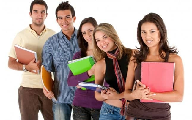 România intenţionează să acorde burse în străinătate pentru stagii de studii universitare