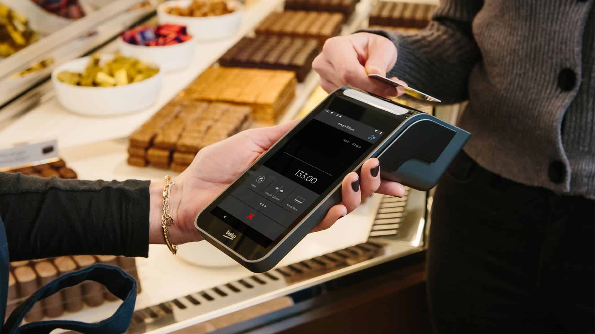 Terminalul de plată POS Android: Mobilitate și eficiență pentru retailul modern
