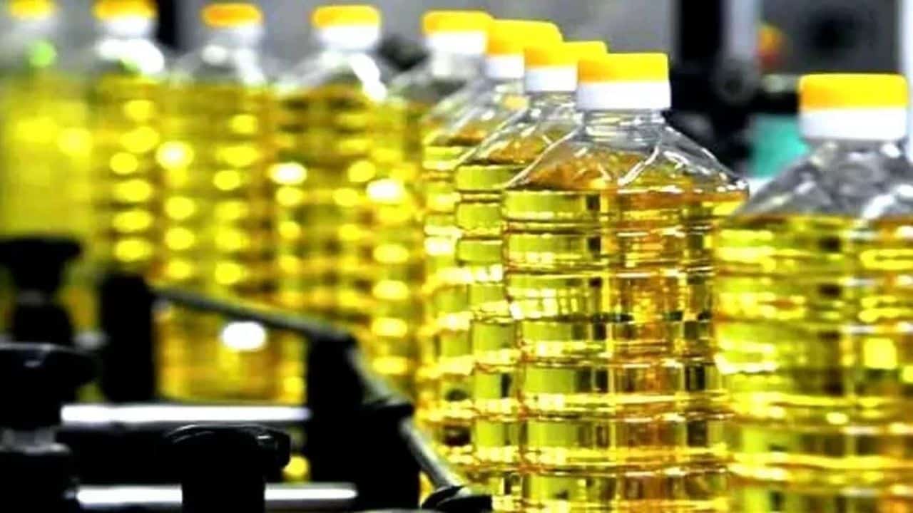 Marea Britanie permite producătorilor de alimente să înlocuiască uleiul de floarea soarelui