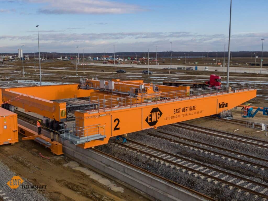 Ungaria a inaugurat cel mai mare terminal feroviar intermodal din Europa