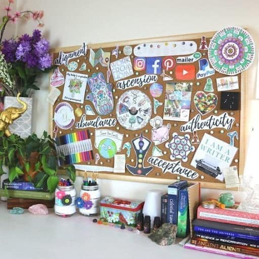 Ce este un Vision Board și cum îl poți crea rapid și ușor?