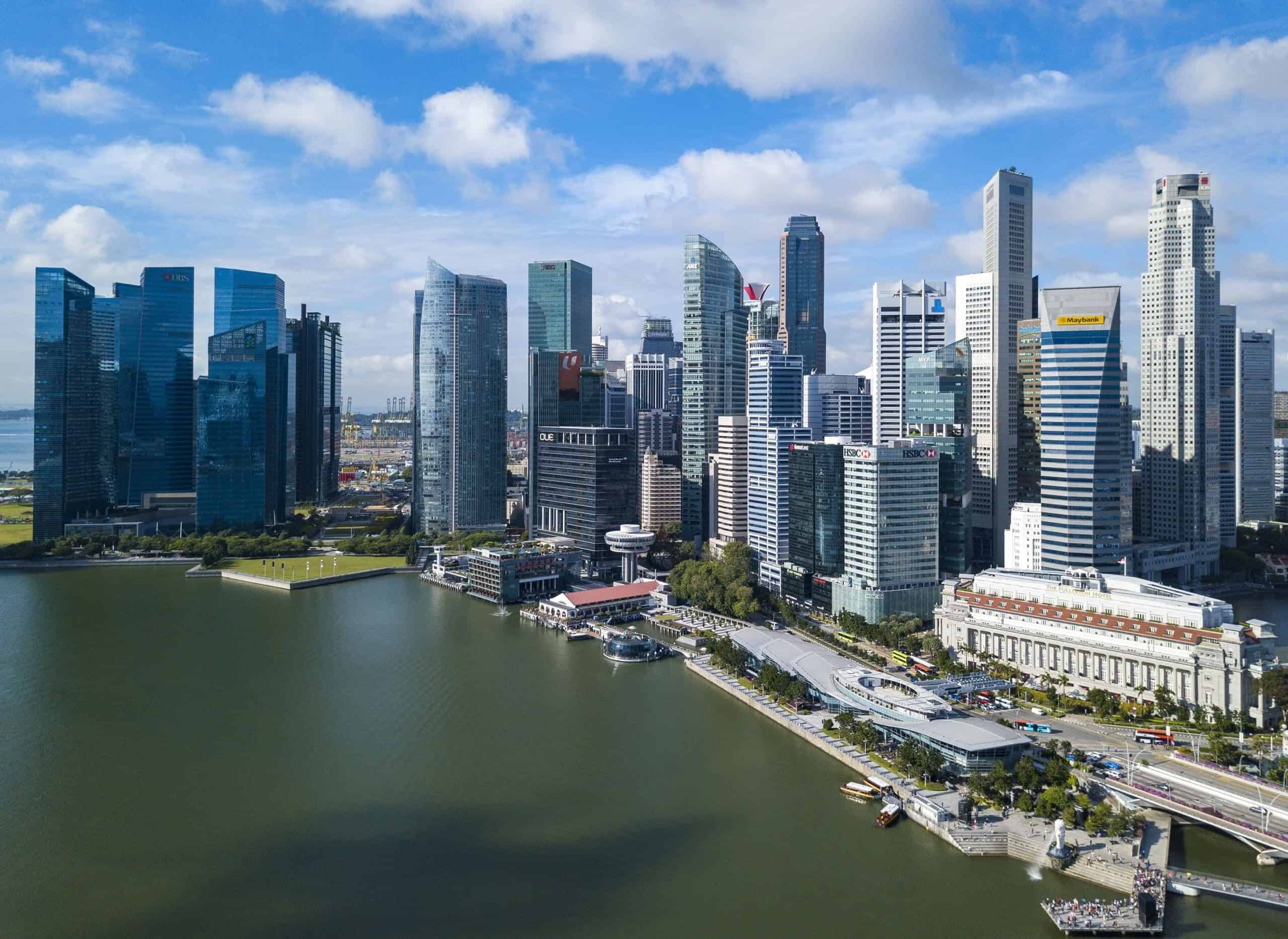 În faţa creşterii nivelului apelor, cartierul financiar din Singapore, devine vulnerabil