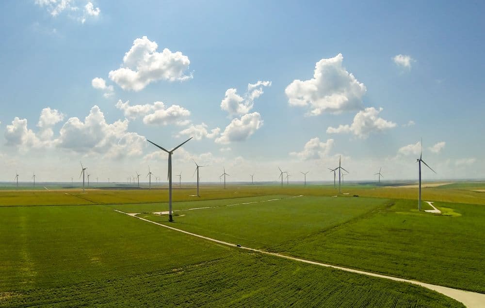 Acord de asociere în participațiune Hidroelectrica – Masdar (EAU) pentru parcuri eoliene off-shore și parcuri solare plutitoare în România