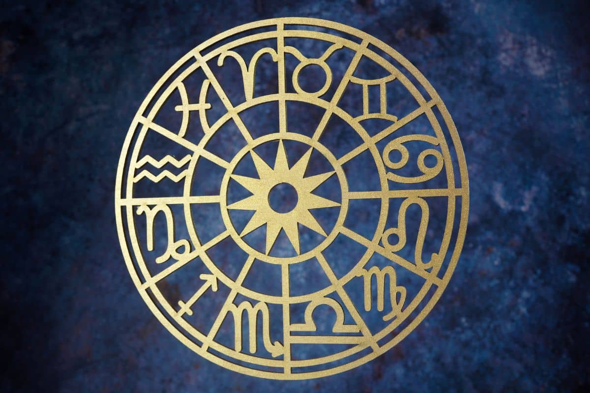 Horoscop 19 octombrie. Trei zodii au drumuri de făcut. Nativii care descoperă cheia succesului