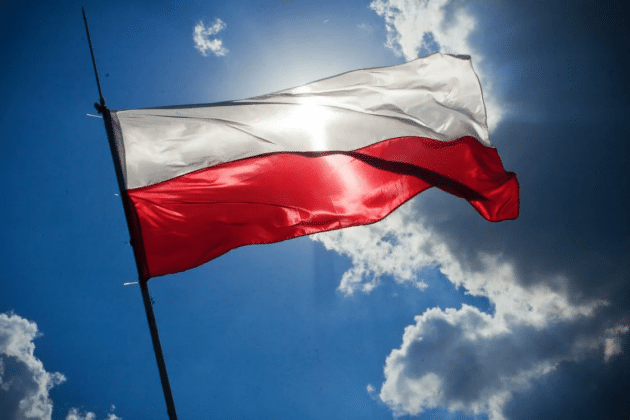 Răceala din relaţiile Varşovia-Kiev apasă greu pe scrutinul legislativ din Polonia