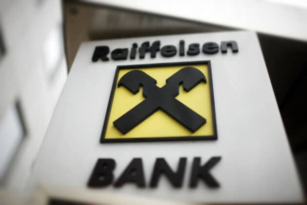 Raiffeisen Bank România primeşte două scheme de garantare în valoare de 400 de milioane de euro de la Fondul European de Investiţii